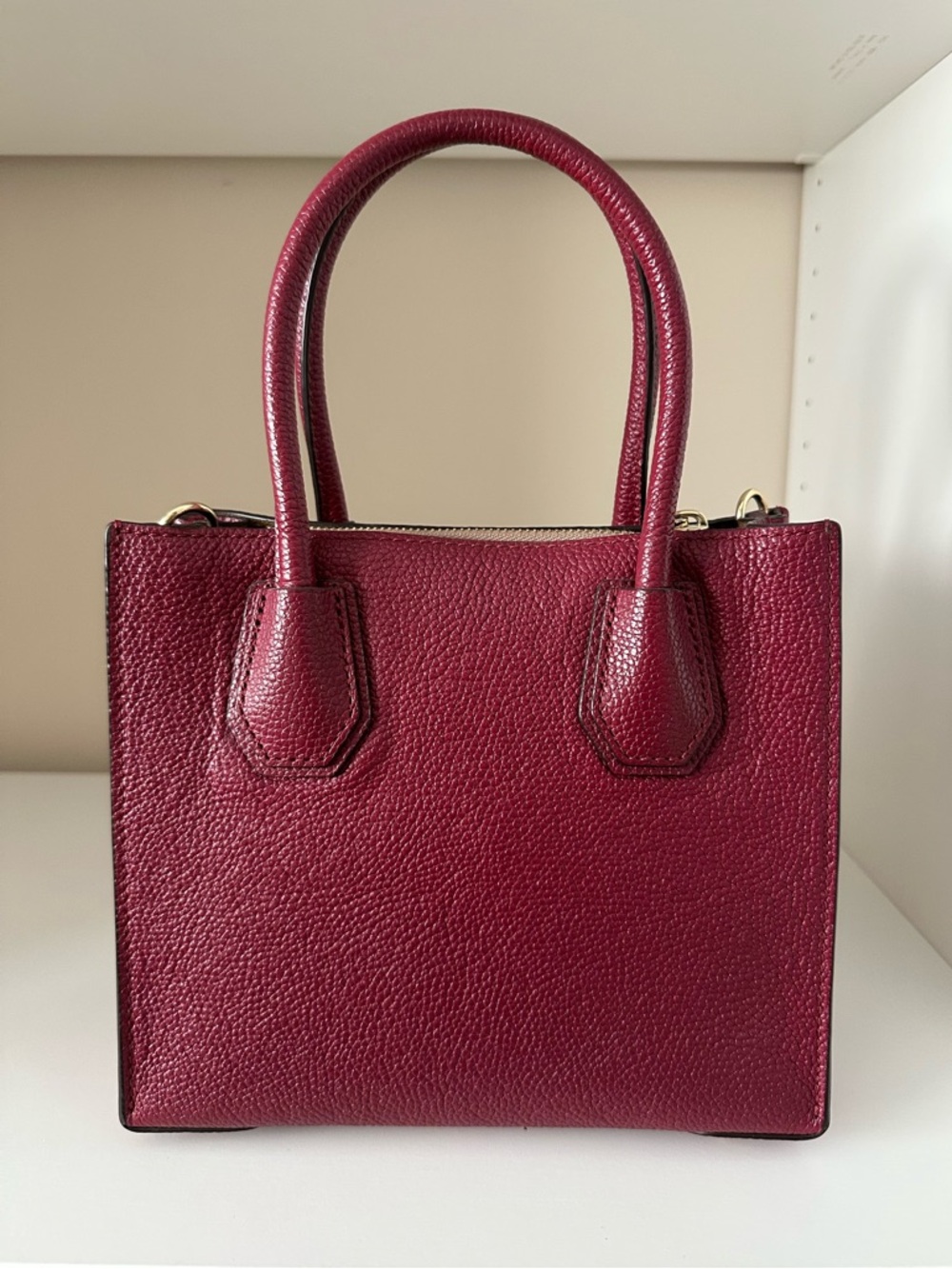 Michael Kors Pebbled Leather Medium Mercer - Picture 3 of 12
